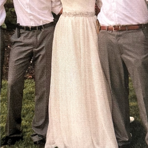 Tulle Morilee Wedding dress with beaded belt detail, sweetheart neckline size 8! - Picture 6 of 8